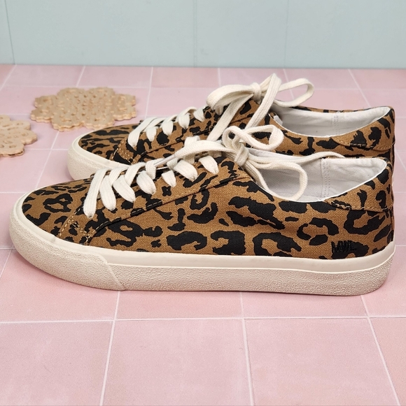 Madewell Sidewalk Low-Top Sneakers in Leopard Print Recycled Canvas - Picture 4 of 9